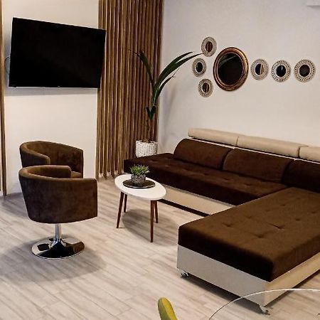 Ric Apartament Navodari Bagian luar foto