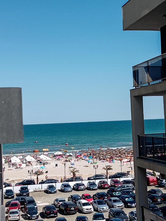 Ric Apartament Navodari Bagian luar foto