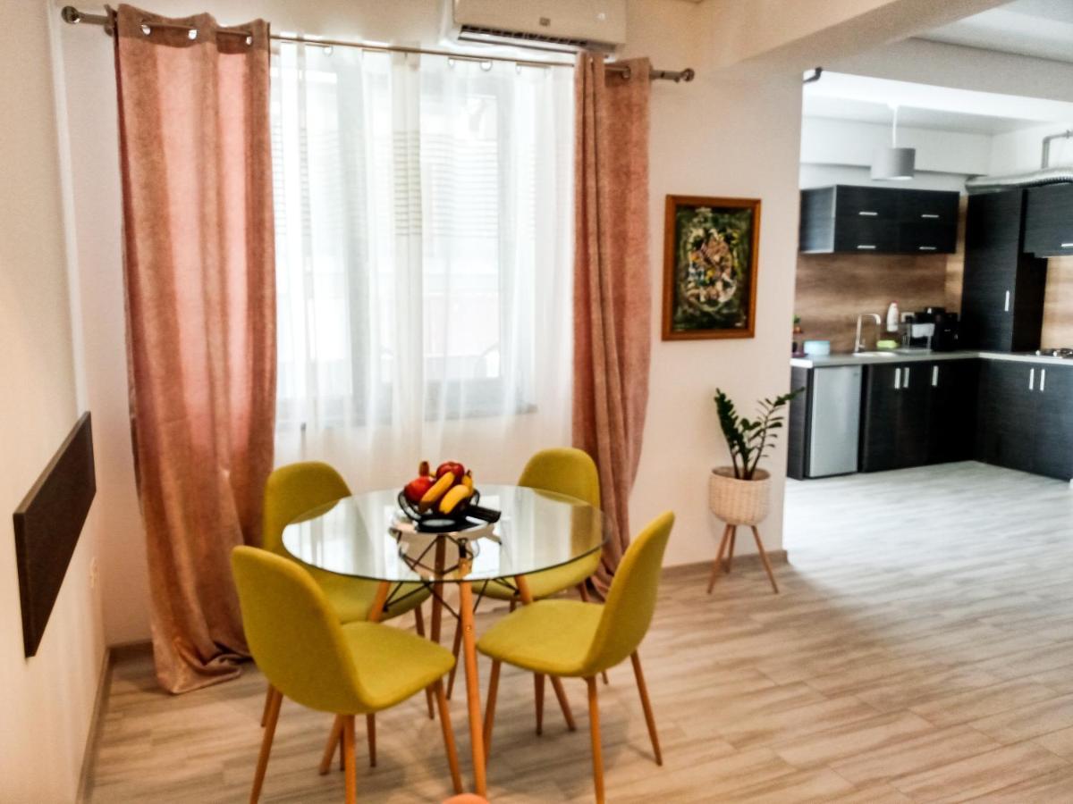 Ric Apartament Navodari Bagian luar foto