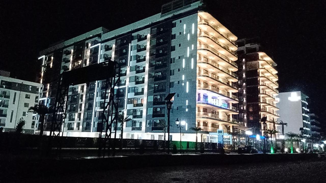 Ric Apartament Navodari Bagian luar foto